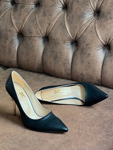 39 Beden Elisabetta Franchi Stiletto