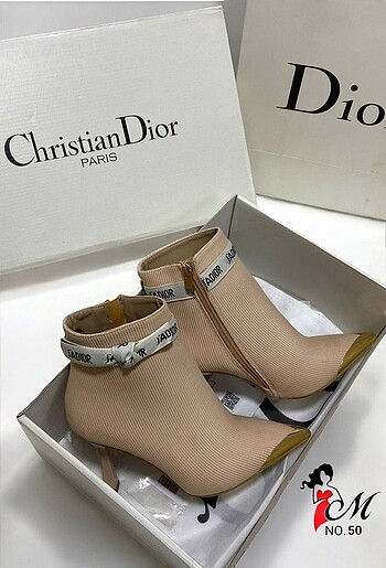 Dior Christian Dior Bot