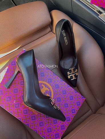 Tory Burch Stikeletto