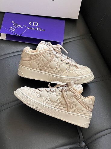 Dior Christian Dior Sneaker