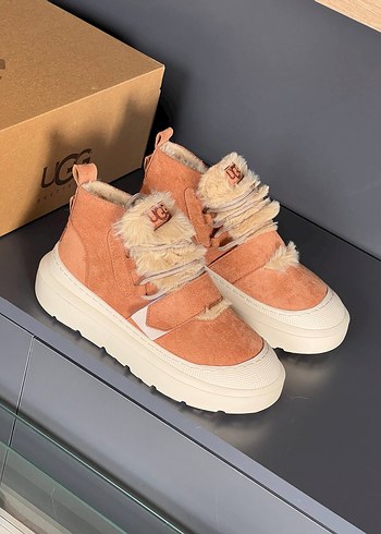 38 Beden UGG Bot