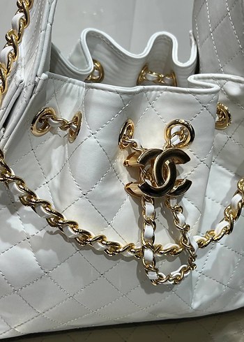 Chanel Zincir Detaylı Kadın Çanta - Görsel 9