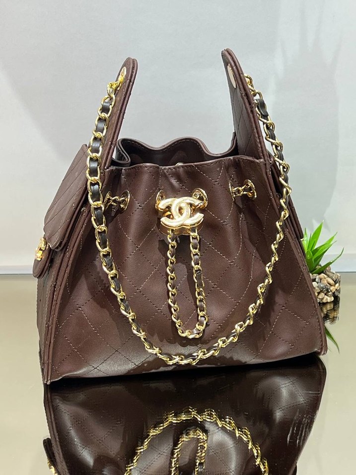 Chanel Zincir Detaylı Kadın Çanta - Görsel 4