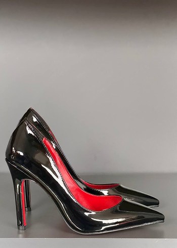 Christian Louboutin Rugan Stiletto - Görsel 5
