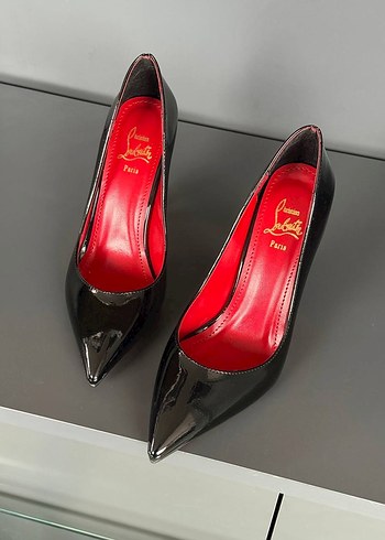 Christian Louboutin Rugan Stiletto - Görsel 4