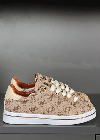 Guess Sneaker - Görsel 3