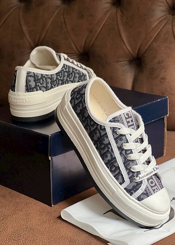 Christian Dior Sneaker