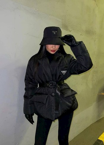 Prada Siyah Mont