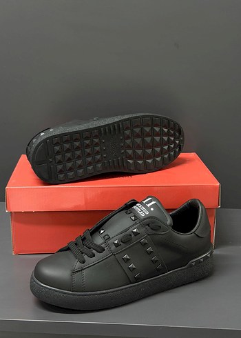 Valentino Sneaker