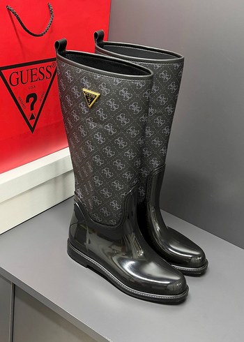 Guess ürünü