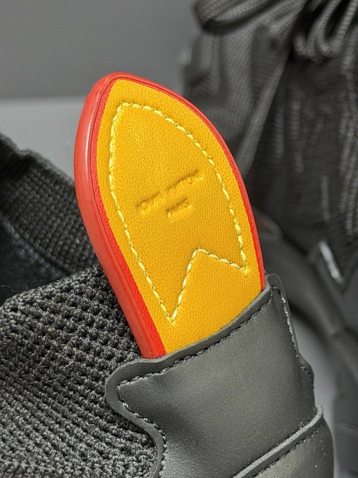 Louis Vuitton Sneaker — görsel 4/8