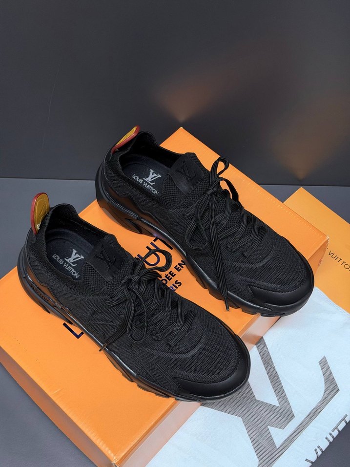 Louis Vuitton Sneaker — görsel 6/8