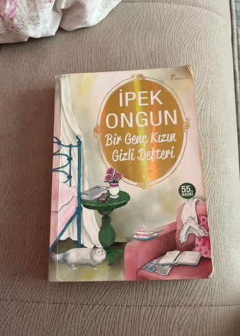 İpek Ongun - Bir Genç Kızın Gizli Defteri