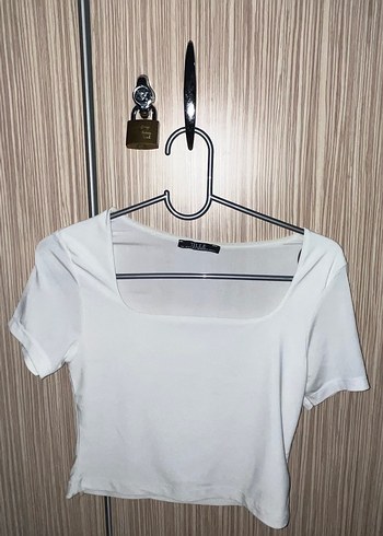 Beyaz Kısa Kollu Crop Top
