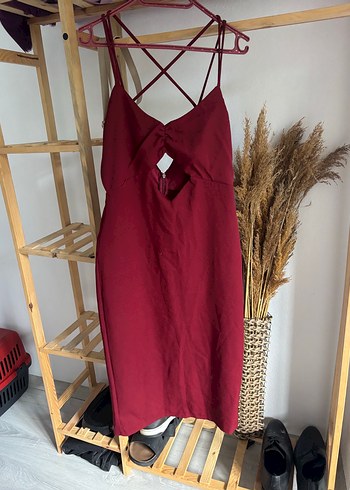 Bordo V Yakalı Midi Strappy Elbise
