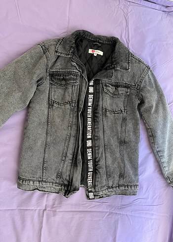 Gri Düğmeli Kadın Denim Ceket