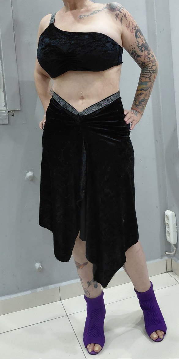 Siyah parlak kadife alt üst takım - Görsel 4