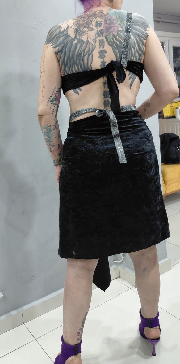 Siyah parlak kadife alt üst takım - Görsel 2