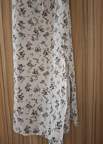 beyaz Çiçek Desenli Uzun Askılı Elbise Shein - Görsel 2