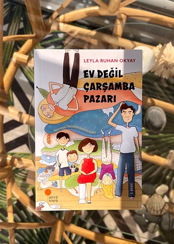 Ev Değil Çarşamba Pazarı - Leyla Ruhan Okyay