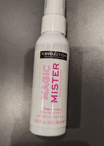 Revolution Magic Mister Nemlendirici Sprey