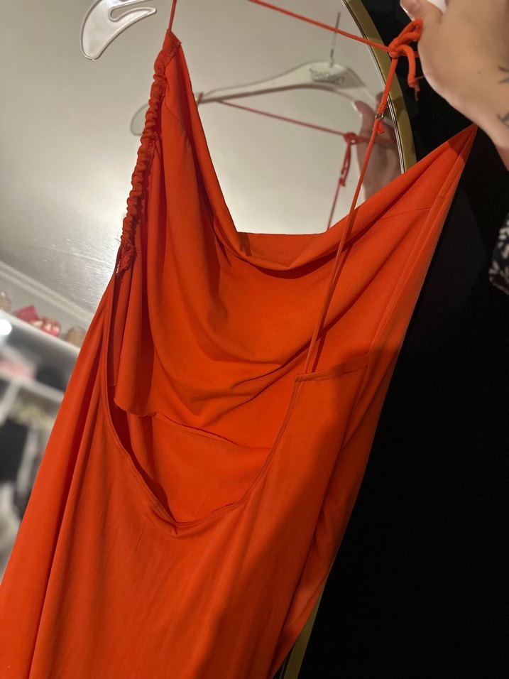 Drapeli Kırmızı Uzun Kadın Elbise - Görsel 3