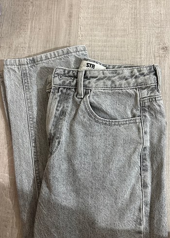 Stradivarius
 gri straight fit Kadın Jean - Görsel 2