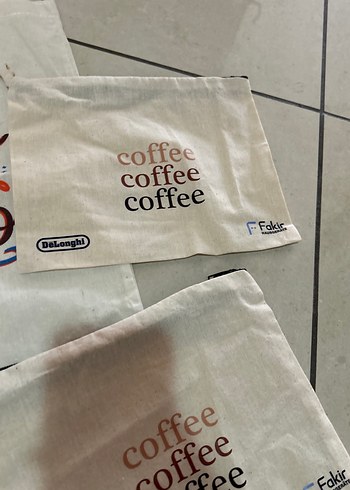 Baskılı Beyaz Kadın Bez Çanta 4 portvoy 1 el çantası 5 tane - Görsel 5