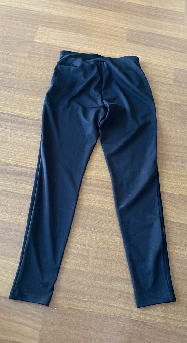 Siyah önü süet arka parlak kumaş Tayt - Görsel 5