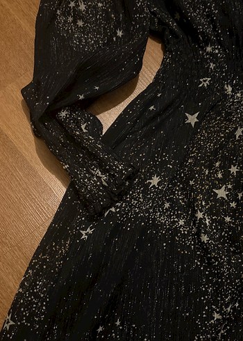 Siyah Parlak Desenli Midi Gotik Elbise - Görsel 5