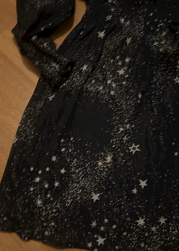 Siyah Parlak Desenli Midi Gotik Elbise - Görsel 3