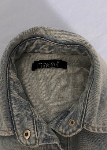 Buz mavisi Düğmeli Kadın Denim Ceket - Görsel 3