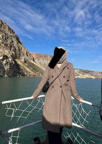 Kadın Camel Uzun Yün Kaban