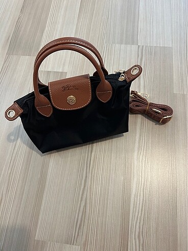 Longchamp