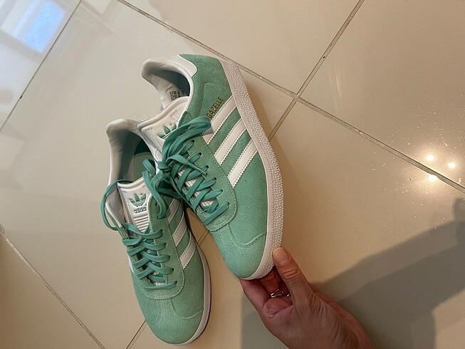 38,5 Beden ADİDAS GAZELLE