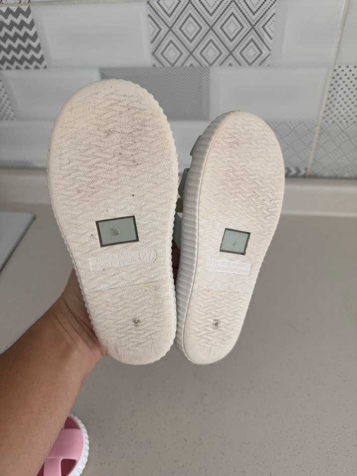 Tokalı Erkek Çocuk Beyaz Sandalet - Görsel 4