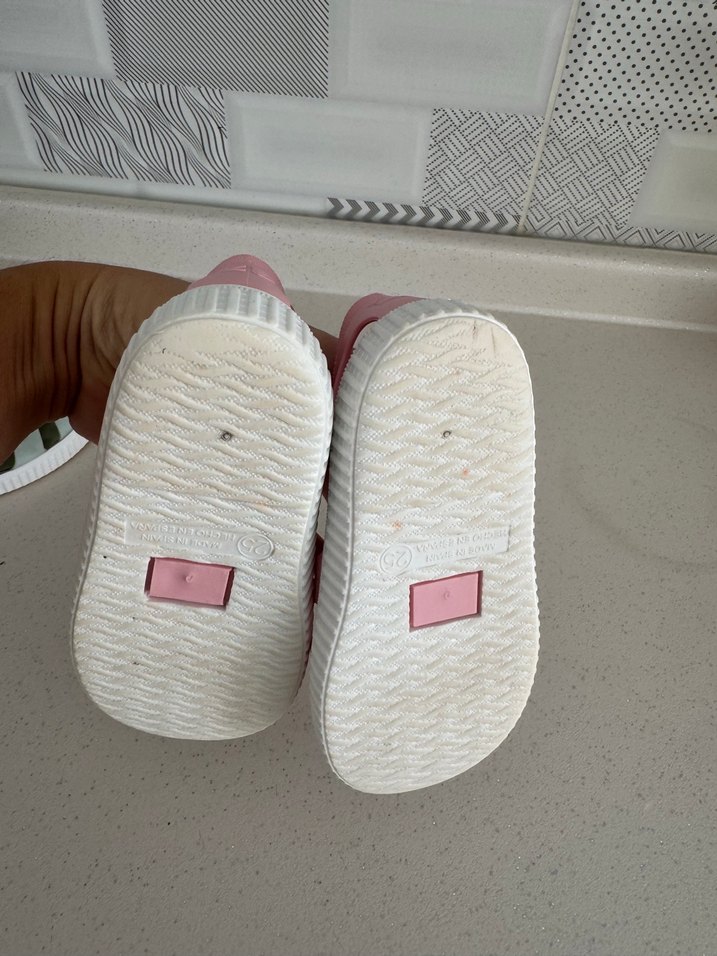 Kız Çocuk Pembe Cırt Cırtlı Spor Ayakkabı - Görsel 2