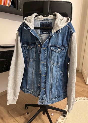 LC Waikiki l