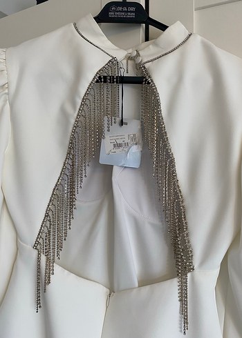 Zaten beyaz nikah elbisesi - Görsel 5