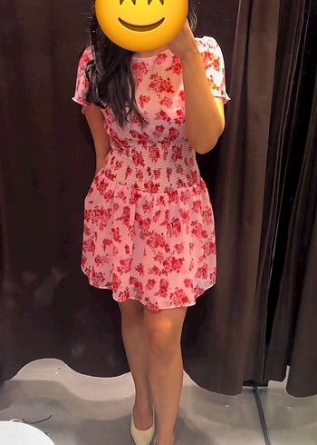 Zara / Çiçek Desenli Kisa Elbise