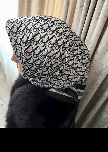 Dior Premium Kalite Şal - Görsel 2