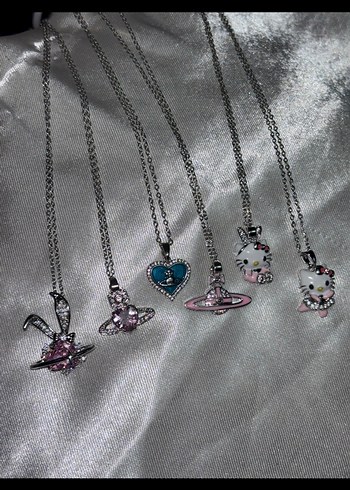 vivienne westwood hellokitty çelik kolye - Görsel 2