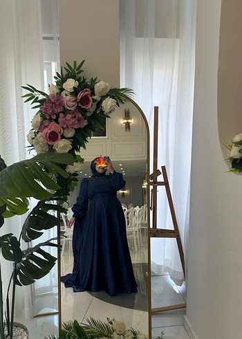 Lacivert Uzun Kollu Yüksek Yakalı Kadın Abiye - Görsel 2