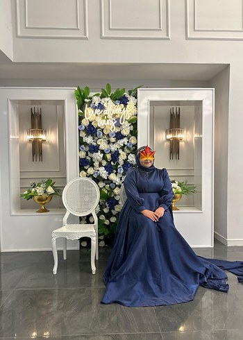 Lacivert Uzun Kollu Yüksek Yakalı Kadın Abiye - Görsel 3