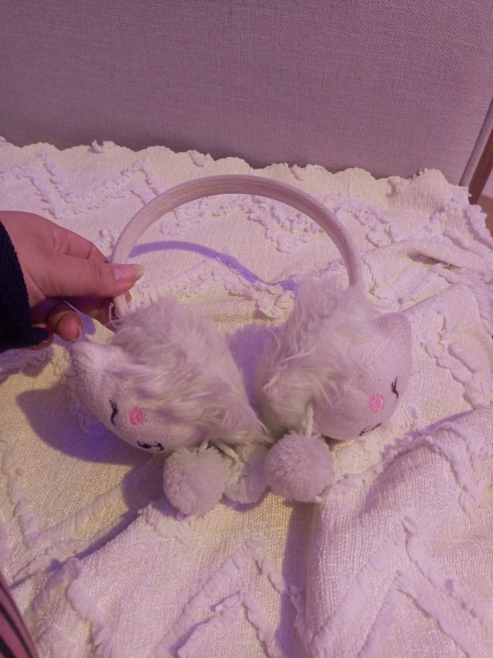 Pembe Kürklü Nakışlı Kız peluş kulaklık - Görsel 5