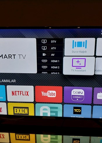 Çok Renkli Akıllı TV Ana Menü Ekranı - Görsel 2