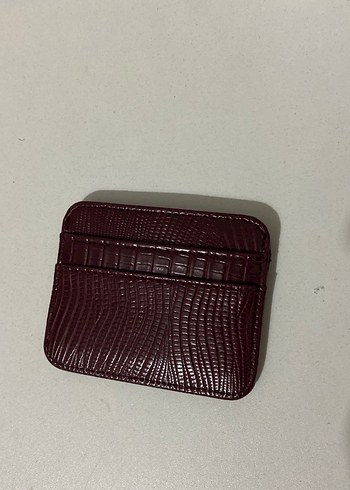 Bershka Bordo Deri Kadın Cüzdanı Yılan Desenli