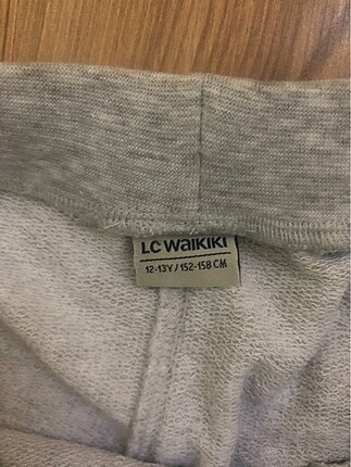 12-13 Yaş Beden Orjinal Lc Waikiki gri şort