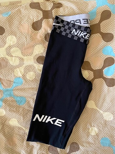 xs Beden siyah Renk nike tayt