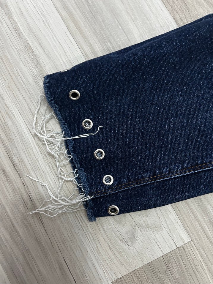 Kadın Lacivert Bol Kesim Midi Kot Pantolon - Görsel 4